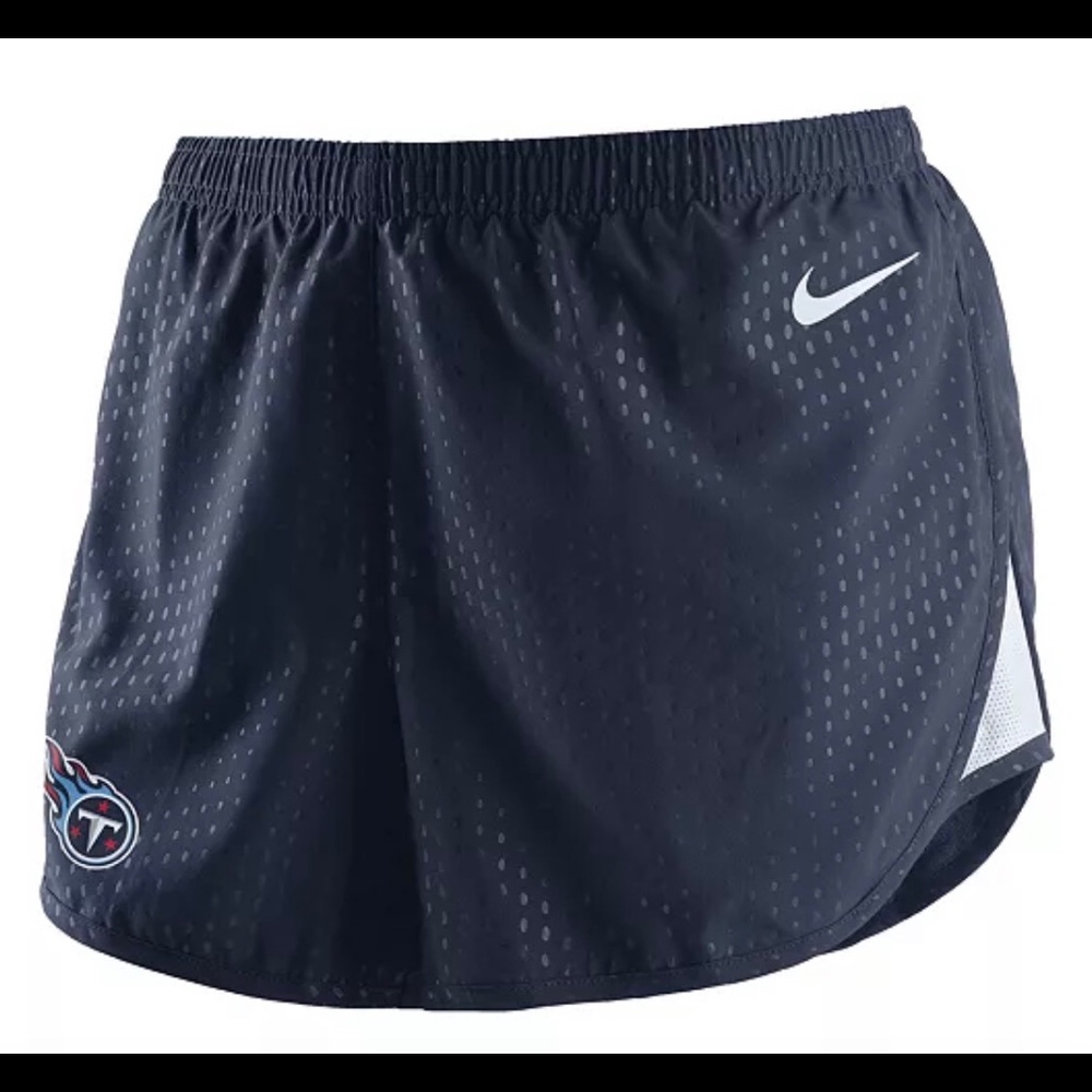 ISO… Nike Tempo Shorts